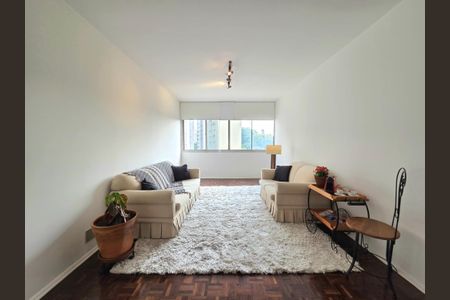 Apartamento para alugar com 110m², 3 quartos e 1 vaga Apartamento para alugar com 110m², 3 quartos e 1 vagaSala