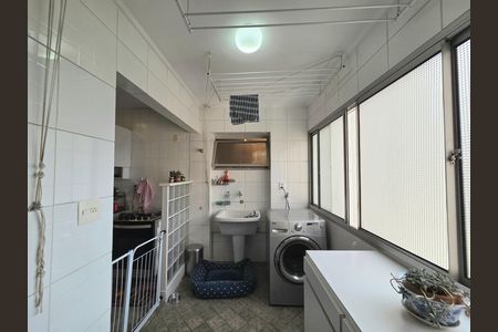 Apartamento para alugar com 110m², 3 quartos e 1 vaga Apartamento para alugar com 110m², 3 quartos e 1 vagaÁrea de Serviço