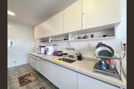 Apartamento para alugar com 110m², 3 quartos e 1 vaga Apartamento para alugar com 110m², 3 quartos e 1 vagaCozinha