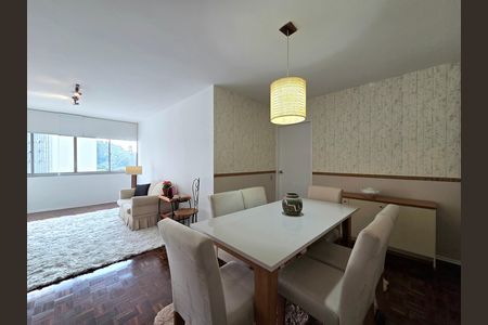 Apartamento para alugar com 110m², 3 quartos e 1 vaga Apartamento para alugar com 110m², 3 quartos e 1 vagaSala de Jantar