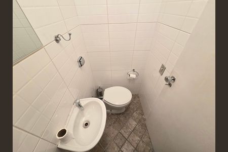 Apartamento para alugar com 110m², 3 quartos e 1 vaga Apartamento para alugar com 110m², 3 quartos e 1 vagaBanheiro de serviço