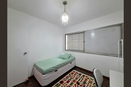 Apartamento para alugar com 110m², 3 quartos e 1 vaga Apartamento para alugar com 110m², 3 quartos e 1 vagaQuarto