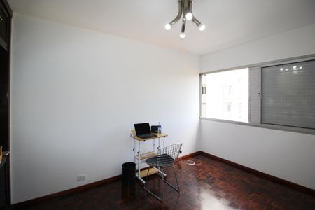 Apartamento para alugar com 110m², 3 quartos e 1 vaga Apartamento para alugar com 110m², 3 quartos e 1 vagaQuarto 2