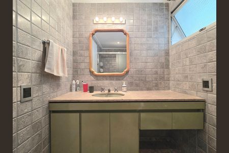 Apartamento para alugar com 110m², 3 quartos e 1 vaga Apartamento para alugar com 110m², 3 quartos e 1 vagaBanheiro Social