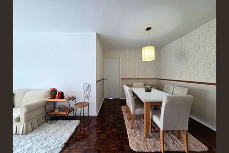 Apartamento para alugar com 110m², 3 quartos e 1 vaga Apartamento para alugar com 110m², 3 quartos e 1 vagaSala
