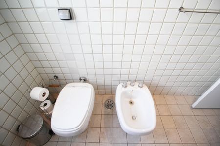 Apartamento para alugar com 110m², 3 quartos e 1 vaga Apartamento para alugar com 110m², 3 quartos e 1 vagaBanheiro da Suíte