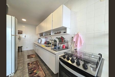 Apartamento para alugar com 110m², 3 quartos e 1 vaga Apartamento para alugar com 110m², 3 quartos e 1 vagaCozinha