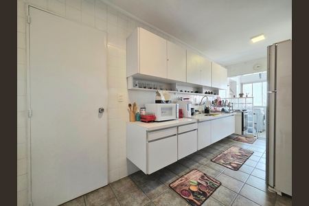 Apartamento para alugar com 110m², 3 quartos e 1 vaga Apartamento para alugar com 110m², 3 quartos e 1 vagaCozinha