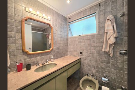 Apartamento para alugar com 110m², 3 quartos e 1 vaga Apartamento para alugar com 110m², 3 quartos e 1 vagaBanheiro Social