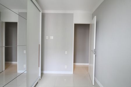 Apartamento para alugar com 54m², 2 quartos e 1 vagaQuarto 1