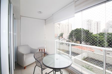 Varanda de apartamento à venda com 1 quarto, 50m² em Campo Belo, São Paulo