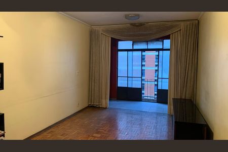 Apartamento à venda com 120m², 3 quartos e sem vagaSala