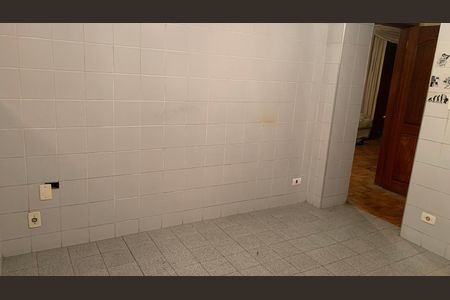 Apartamento à venda com 120m², 3 quartos e sem vagaCozinha