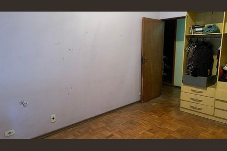 Apartamento à venda com 120m², 3 quartos e sem vagaQuarto