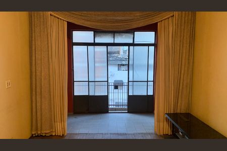 Apartamento à venda com 120m², 3 quartos e sem vagaSala