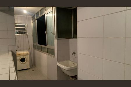 Apartamento à venda com 120m², 3 quartos e sem vagaÁrea de serviço