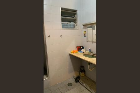 Apartamento à venda com 120m², 3 quartos e sem vagaBanheiro