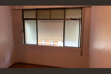 Apartamento à venda com 120m², 3 quartos e sem vagaQuarto