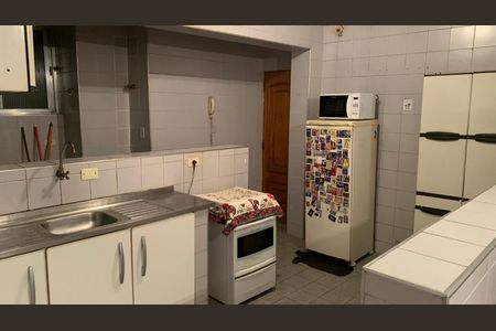 Apartamento à venda com 120m², 3 quartos e sem vagaCozinha