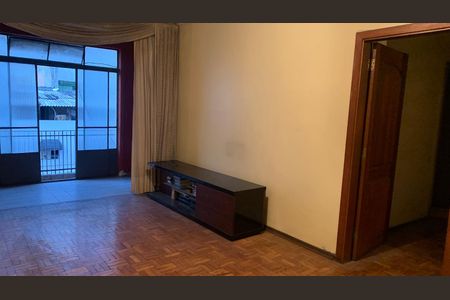 Apartamento à venda com 120m², 3 quartos e sem vagaSala