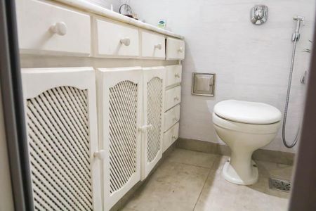 Casa à venda com 150m², 4 quartos e 1 vagaBanheiro do Quarto Suite - 2º Pavimento