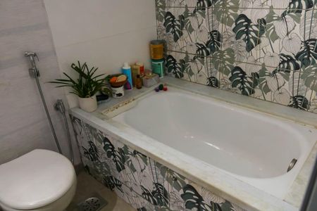 Casa à venda com 150m², 4 quartos e 1 vagaBanheiro do Quarto Suite - 2º Pavimento