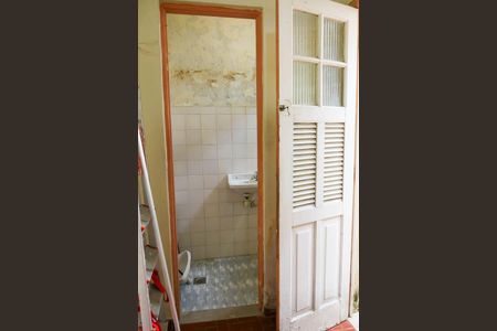Casa à venda com 150m², 4 quartos e 1 vagaBanheiro de Serviço