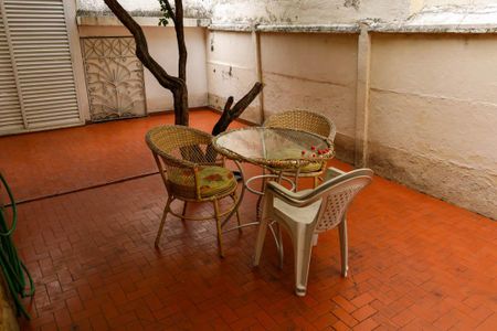Casa à venda com 150m², 4 quartos e 1 vagaQuintal