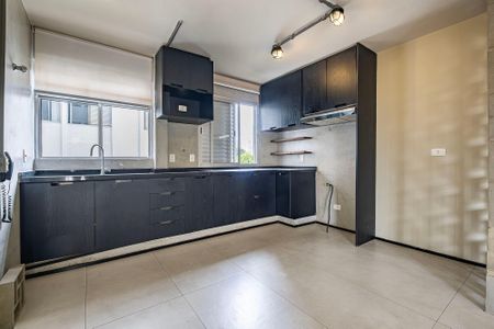 Apartamento à venda com 83m², 2 quartos e 2 vagasSala/Cozinha