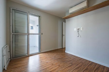 Apartamento à venda com 83m², 2 quartos e 2 vagasSuíte