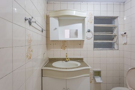 Casa para alugar com 38m², 1 quarto e sem vagaBanheiro