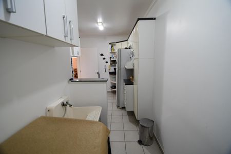 Apartamento para alugar com 60m², 2 quartos e 1 vagaÁrea de Serviço