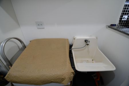 Apartamento para alugar com 60m², 2 quartos e 1 vagaÁrea de Serviço