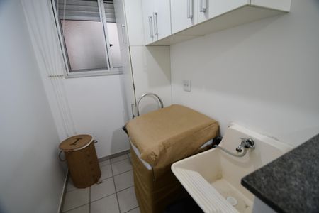 Apartamento para alugar com 60m², 2 quartos e 1 vagaÁrea de Serviço