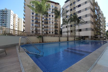 Apartamento à venda com 56m², 2 quartos e 1 vagaÁrea comum - Piscina