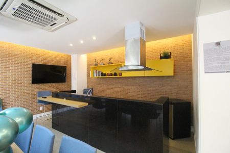 Apartamento à venda com 56m², 2 quartos e 1 vagaÁrea comum - Salão de festas