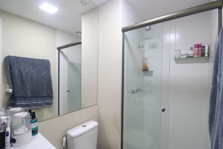 Apartamento à venda com 56m², 2 quartos e 1 vagaBanheiro da suíte