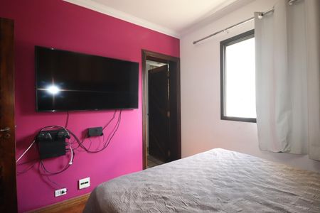 Apartamento para alugar com 180m², 3 quartos e 4 vagasQuarto 2 suíte