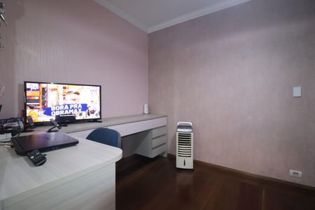 Apartamento para alugar com 180m², 3 quartos e 4 vagasEscritório