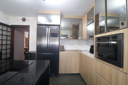 Apartamento para alugar com 180m², 3 quartos e 4 vagasCozinha