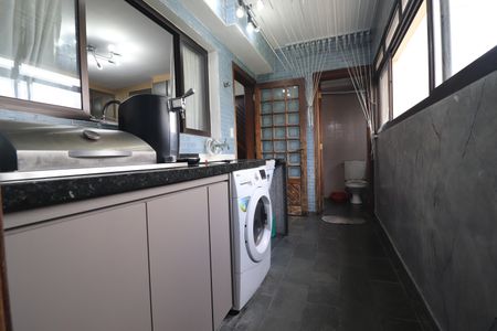 Apartamento para alugar com 180m², 3 quartos e 4 vagasÁrea de Serviço