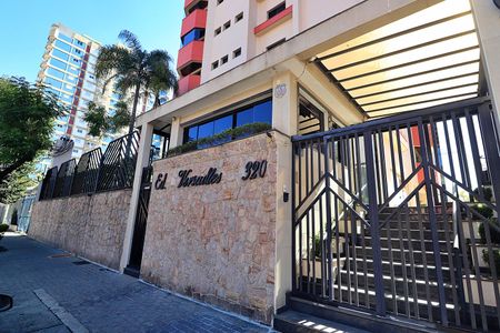 Apartamento para alugar com 180m², 3 quartos e 4 vagasFachada