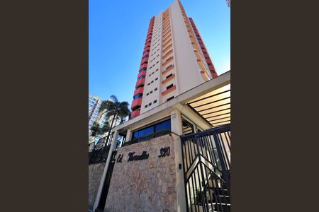 Apartamento para alugar com 180m², 3 quartos e 4 vagasFachada