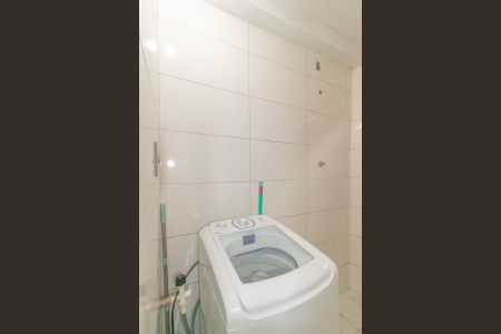 Casa à venda com 249m², 2 quartos e 3 vagasBanheiro Social