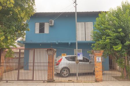Casa à venda com 249m², 2 quartos e 3 vagasFachada/Placa