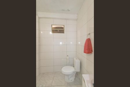 Casa à venda com 249m², 2 quartos e 3 vagasBanheiro Social