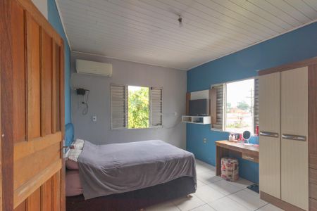 Casa à venda com 249m², 2 quartos e 3 vagasQuarto 2 - Suíte