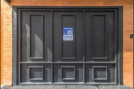 placa do Quinto Andar_1 de casa à venda com 2 quartos, 150m² em Aclimação, São Paulo