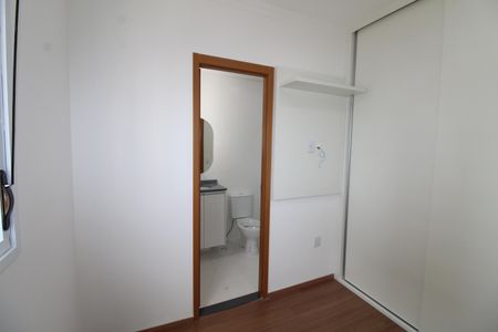 Apartamento para alugar com 60m², 2 quartos e 1 vagaSuíte