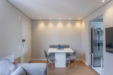 Sala  de apartamento à venda com 2 quartos, 47m² em Jardim Bandeirante, Diadema